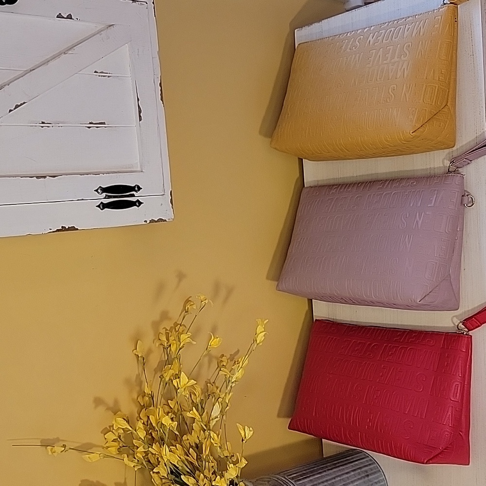 Steve Madden Monogram Clutch Purse Zip Large Wristlet Red Mauve Mustard - Picture 4 of 16